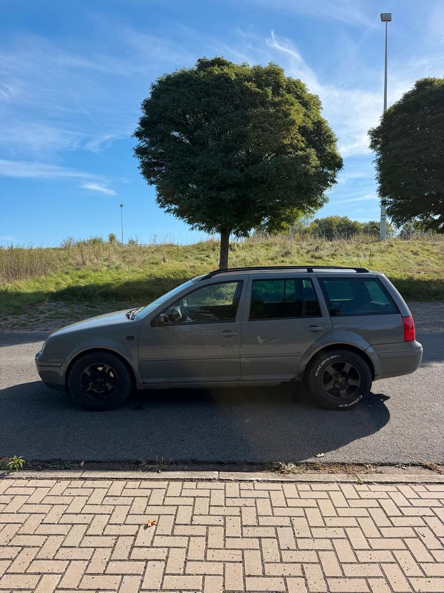 Volkswagen Golf 2005 — photo 7