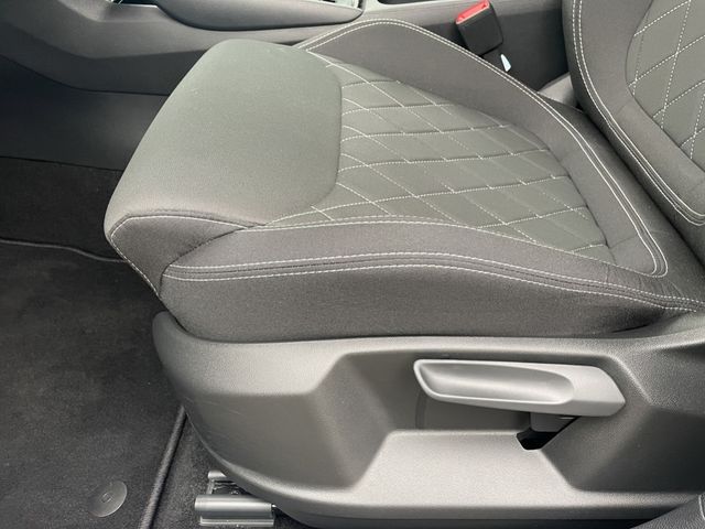 Skoda Karoq 2.0 TDI DSG 4x4 Sportline MATRIX AHK NAVI