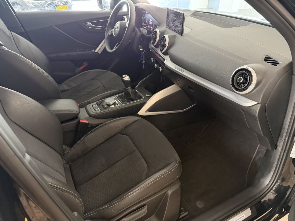 Audi Q2 30 TFSI S edition imagem 3