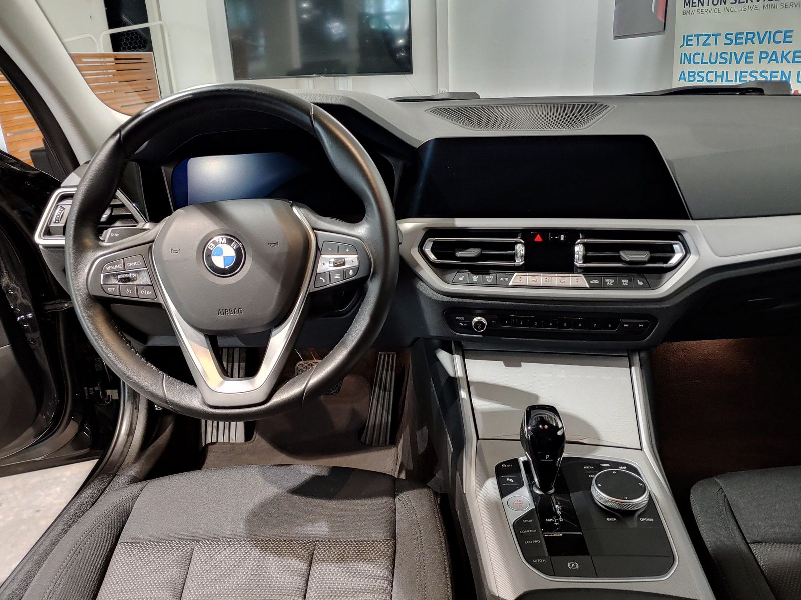 BMW 318d HiFi/RFK/Dr.Assist/Advantage foto 10