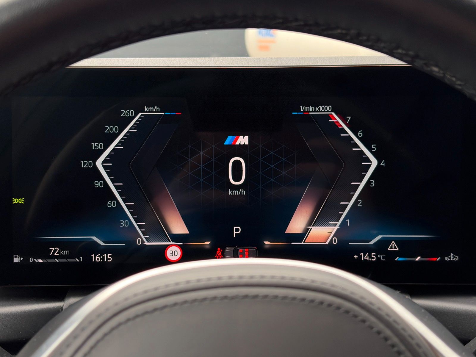 Fahrzeugabbildung BMW 320i Touring M Sport ACC CAM 3Z-Kl. SHZ Ambiente