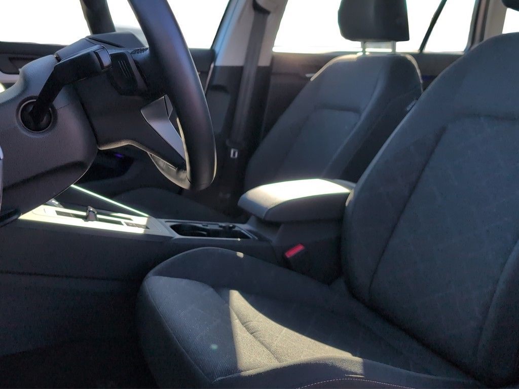 Volkswagen Golf - Bild 11