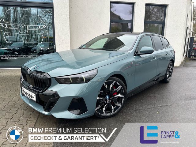 BMW 550e xDrive Touring M Sport Pro || AHK Autobahna