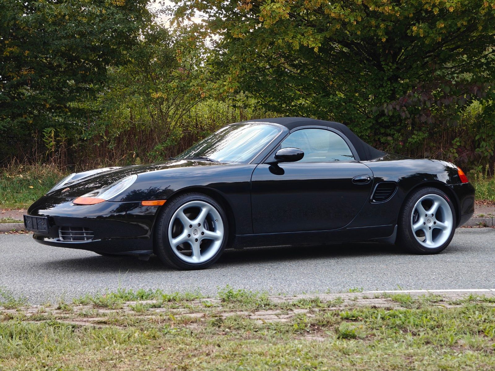 Fahrzeugabbildung Porsche Boxster 986 2.7 Cabrio - WENIG KM, HU NEU! -
