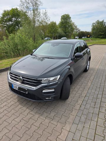 VW T-Roc 1.0 TSI OPF - TÜV-neu-