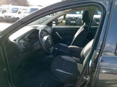 Fahrzeugabbildung Sandero II Stepway Prestige 0.9 TCe 90 eco