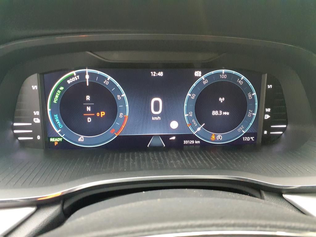 Skoda Octavia iV Limousine Style First Edition 1.4 ele