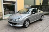 Peugeot PEUGEOT 206 1.6 16V CC Enfant Terrible - Peugeot 206: 16v