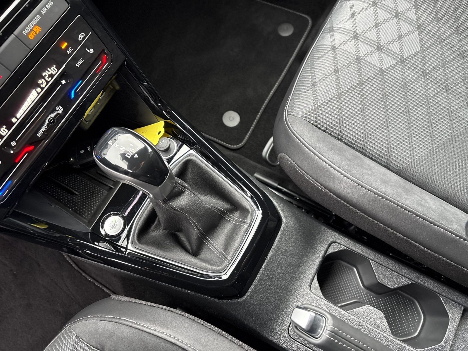 Volkswagen T-Cross - Bild 17