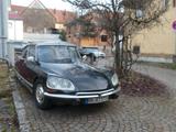 Citroën DS4 ID20 Oldtimer - schwarze Citroën DS4