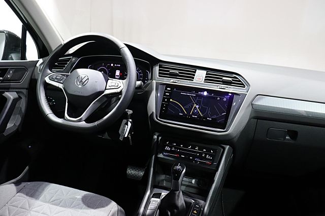 Tiguan Life 1.4 eHybrid TravelAssist AHK Navi Ka