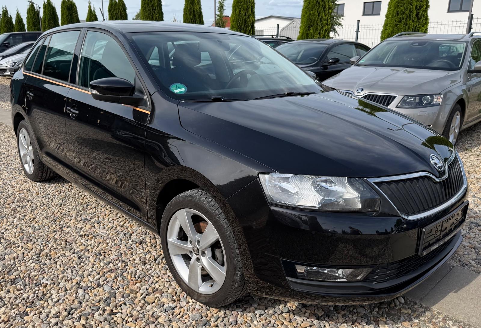 Skoda Rapid Spaceback Cool Edition,1.HAND, Sitzheizung