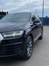 Audi Q7 3.0 TDI/S-Line/ 2.Hand/HeadUp/Virtual Cockpit - Audi Q7 in Nürnberg