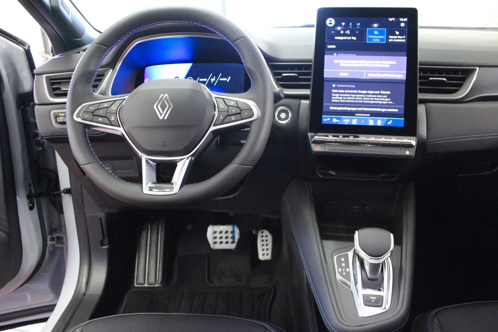 Fahrzeugabbildung Renault Symbioz E-Tech Full Hybrid 145 Esprit  Alpine