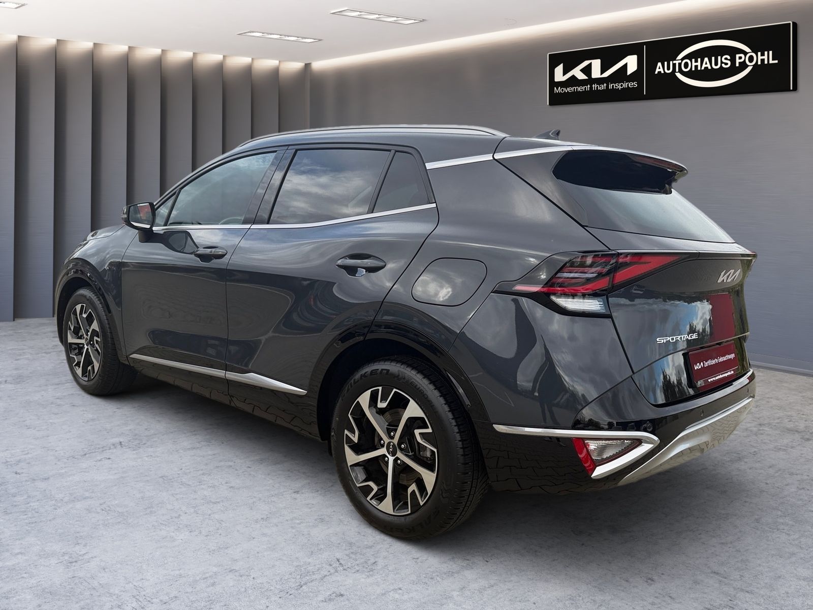 Fahrzeugabbildung Kia SPORTAGE 1.6T 48V 2WD DCT Spirit