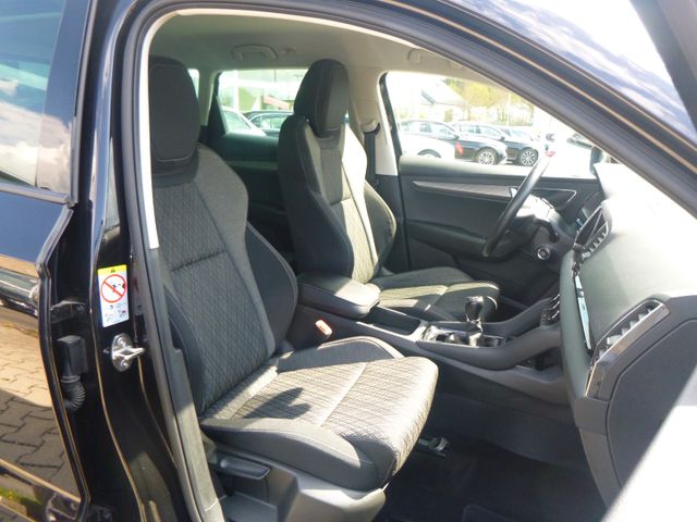 Fahrzeugabbildung Skoda Karoq 1.5 TSI ACT >Rückfahrkam/LED/PDC/SHZ
