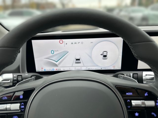 Fahrzeugabbildung Hyundai IONIQ 6 77,4 kWh Allrad 239kW UNIQ-Paket Navi di