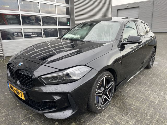 BMW M135i 1-serie xDrive