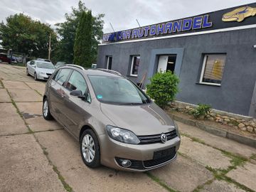 Volkswagen Golf - 8