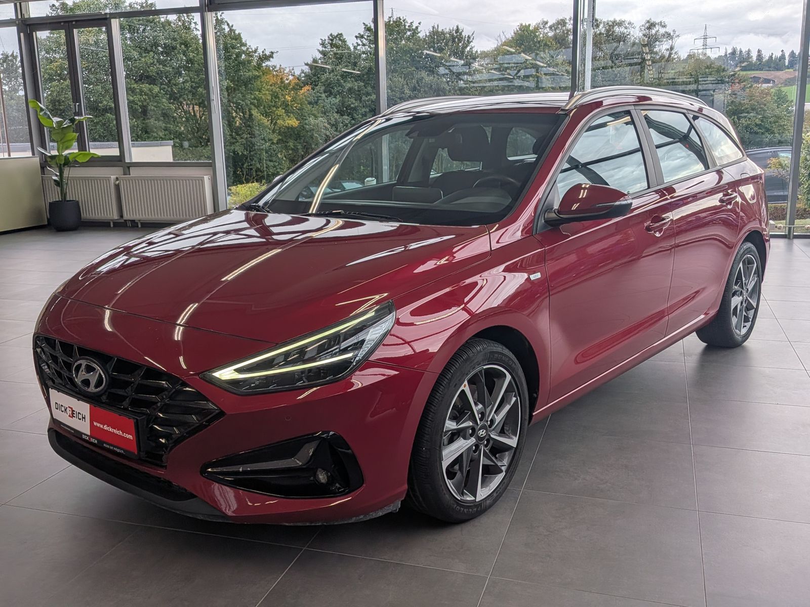 Fahrzeugabbildung Hyundai i30 1.5 T-GDI DCT Trend MHEV Cam Navi LED-Paket