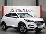 Hyundai Tucson 1.6 BLUE-DRIVE ADVANTAGE / ABN.AHK / EU-6 - weiße Hyundai TUCSON