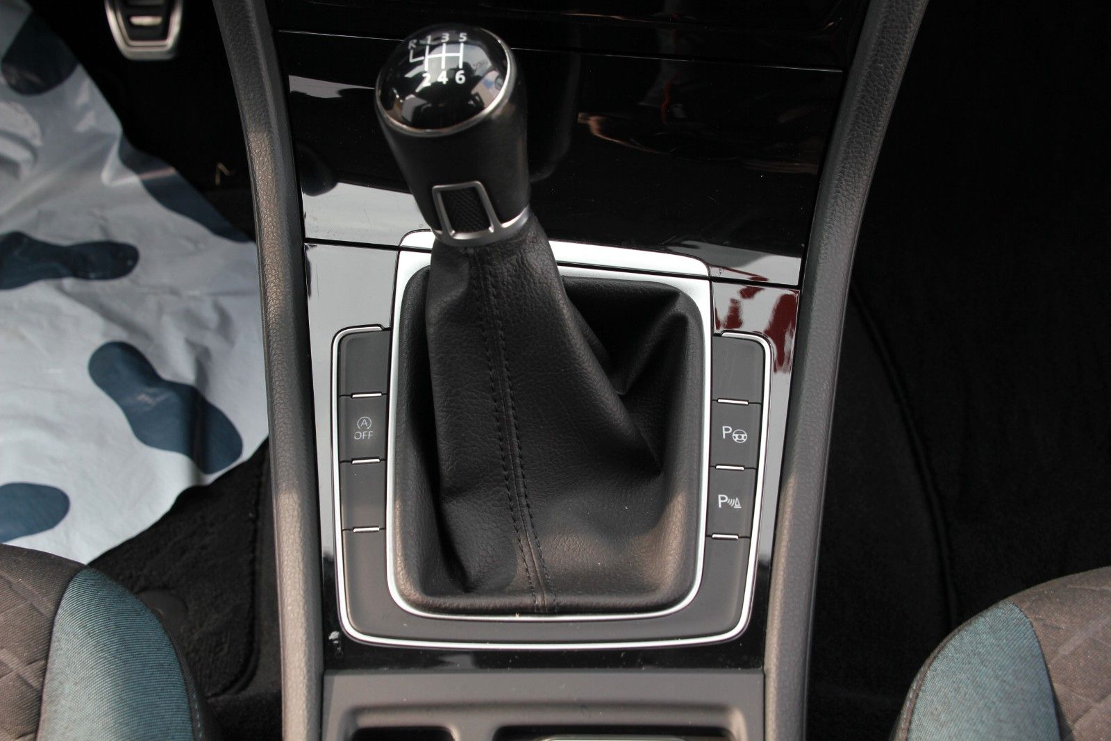 Fahrzeugabbildung Volkswagen Golf VII Lim. IQ.DRIVE BlueMotion