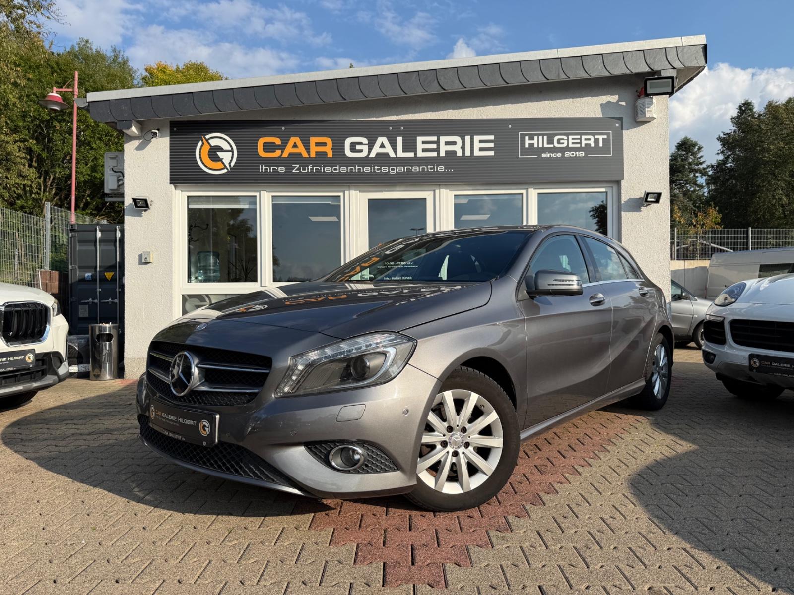 Mercedes-Benz A180 CDI AUTOMATIK*BlueEfficie*SHZ*TEMPO*BI-XENO