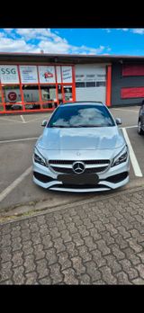 Mercedes-Benz CLA 200D Coupé - Mercedes-Benz 200: Cl