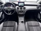 Mercedes-Benz CLA 200 SHOOTING BRAKE AUTOMAT+PANO+NAV+LED+DIST - Mercedes-Benz CLA-Class: Brake Shooting