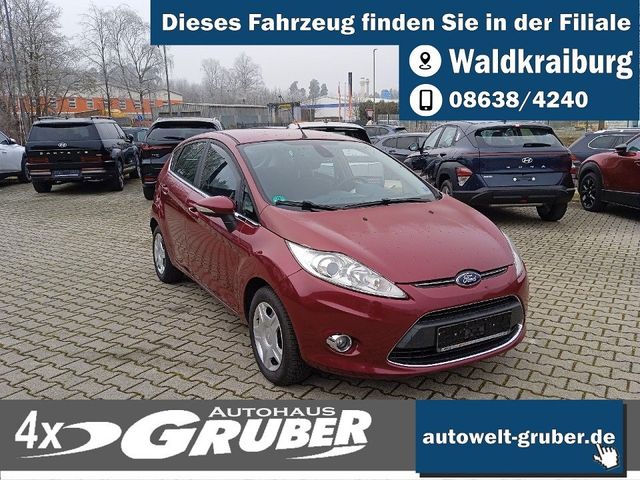 Ford Fiesta Titanium+Frontscheibenheiz.+PDC+Klimaauto