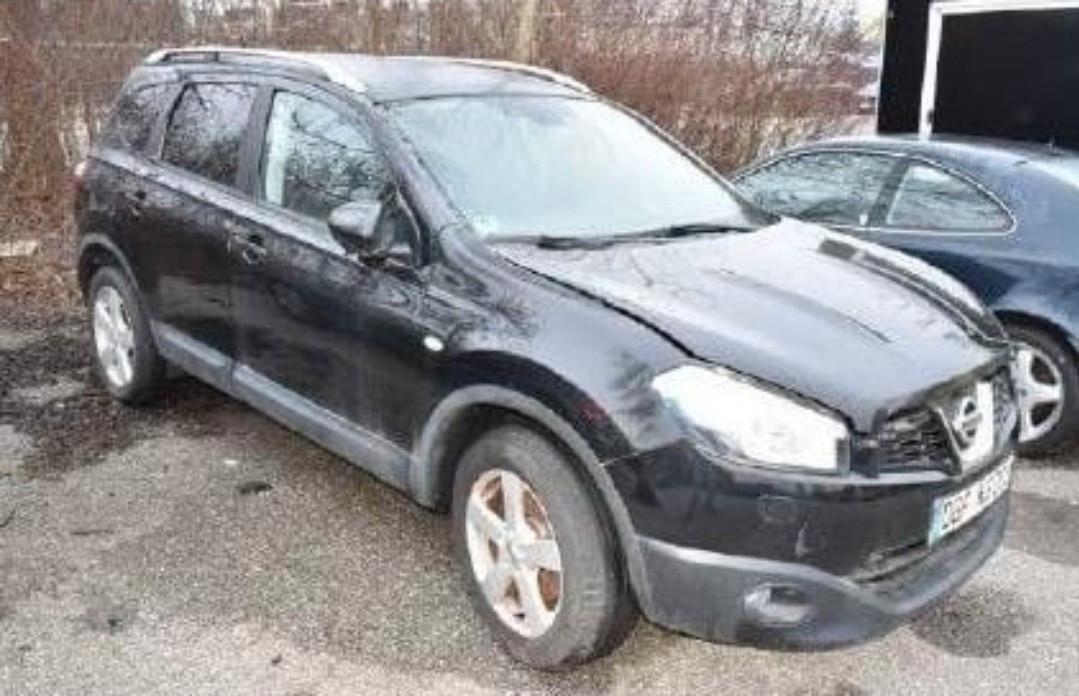 Nissan Qashqai +2 Tekna 4X4 LEDER,KAMERA,7SITZE,PANO