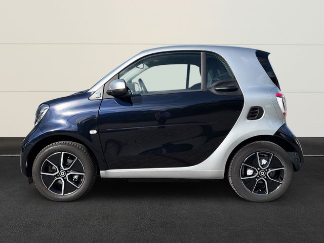 Smart fortwo coupe electric drive EQ passion+SZH+Pano