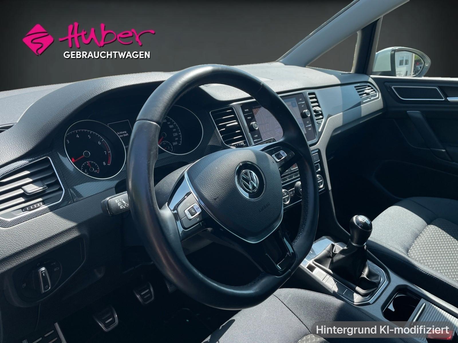 Volkswagen Golf UNITED 131PS (*Navi*PDC*Sitzh.*), миниатюра 8