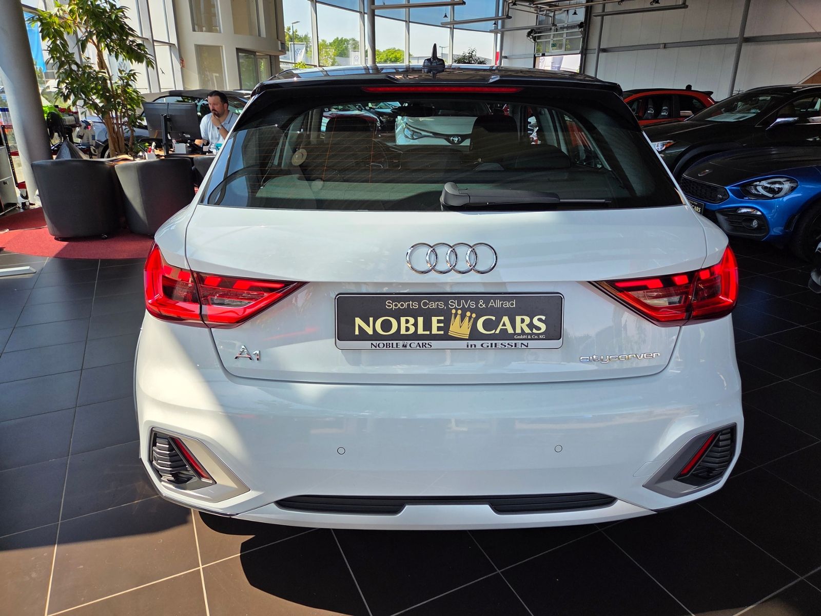 Fahrzeugabbildung Audi A1 citycarver 30 TFSI LED GRA NAV PDC SHZ ALU