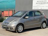Mercedes-Benz A 170 Elegance *AUT*1-HAND*KLIMA*8FACH*ALUFELGEN - Mercedes-Benz A 170 in Essen