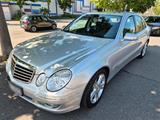 Mercedes-Benz E200 Kompressor RENTNERFZG*A... - gebrauchte Mercedes-Benz E 200 aus dem Jahr 2007