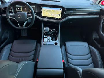 Volkswagen Touareg - 9