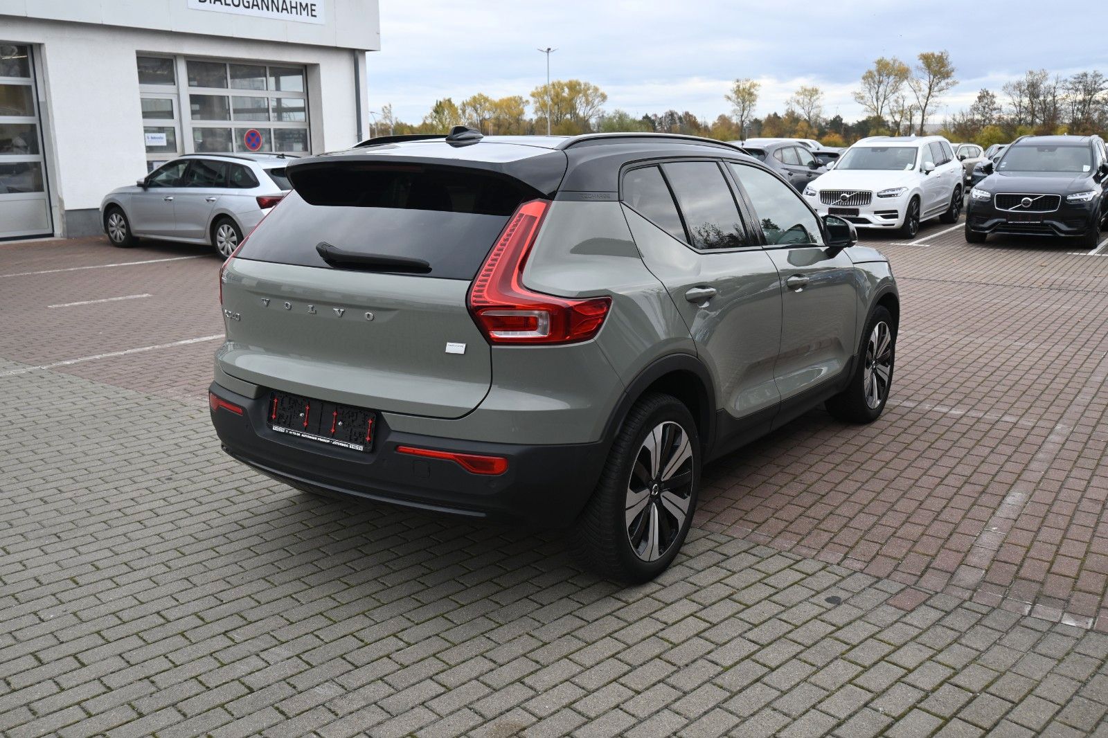 Fahrzeugabbildung Volvo XC40 Ultimate BEV 2WD*Pano*Leder*