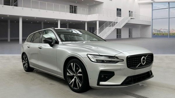 Volvo V60 Kombi R Design 2.0 B4 D