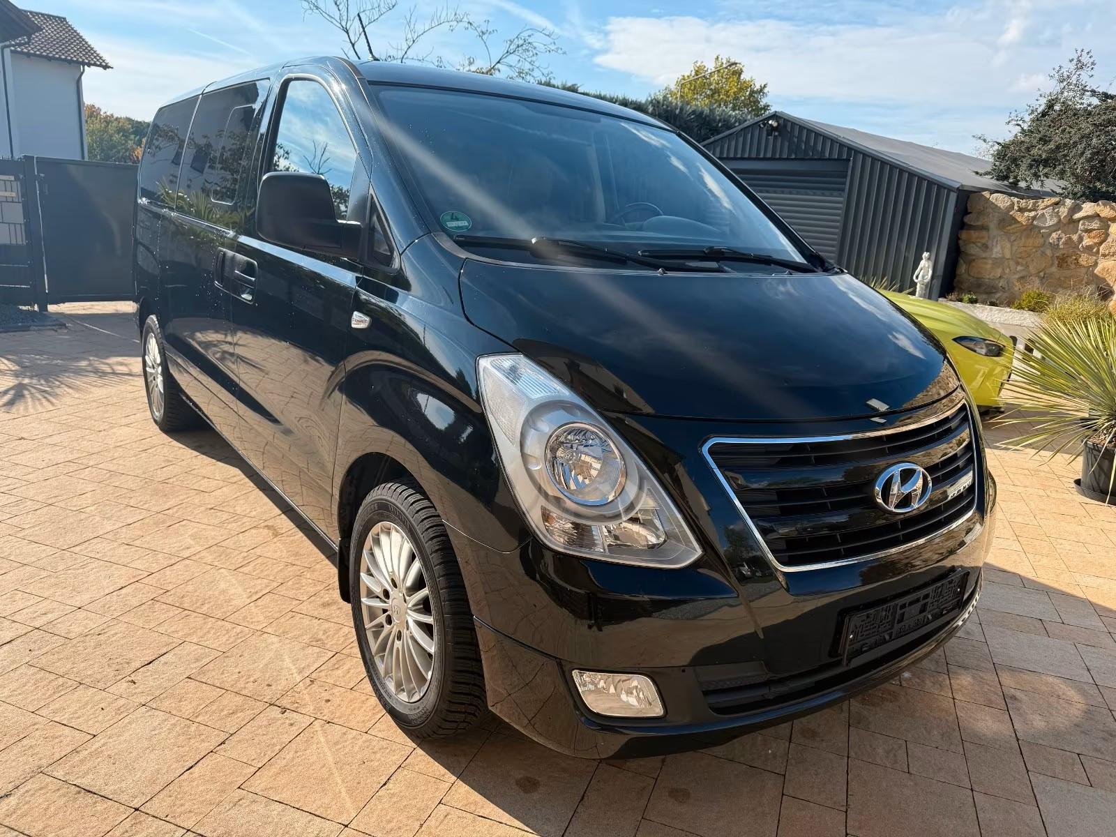 Hyundai H-1 Travel 2.5 CRDi+Leder+2.Hand+8 Sitze+PDC+