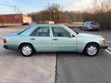 Mercedes-Benz Mercedes Benz w124 300E | Kristallgrün |TÜ... - Mercedes-Benz 300: W124 300e