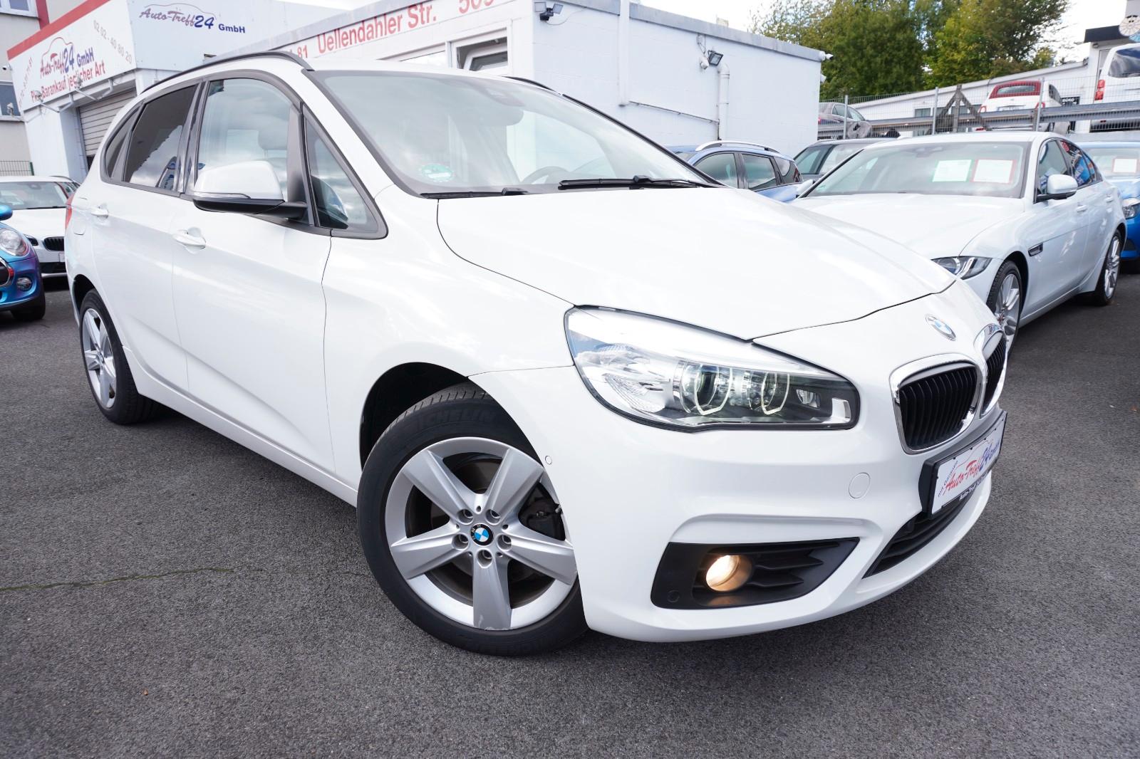 BMW 218 Active Tourer Advantage*Automatik*Navi*LED+*