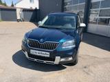 Skoda Yeti Ambition Outdoor AU/HU Neu, Service Neu - Skoda Yeti: Blau