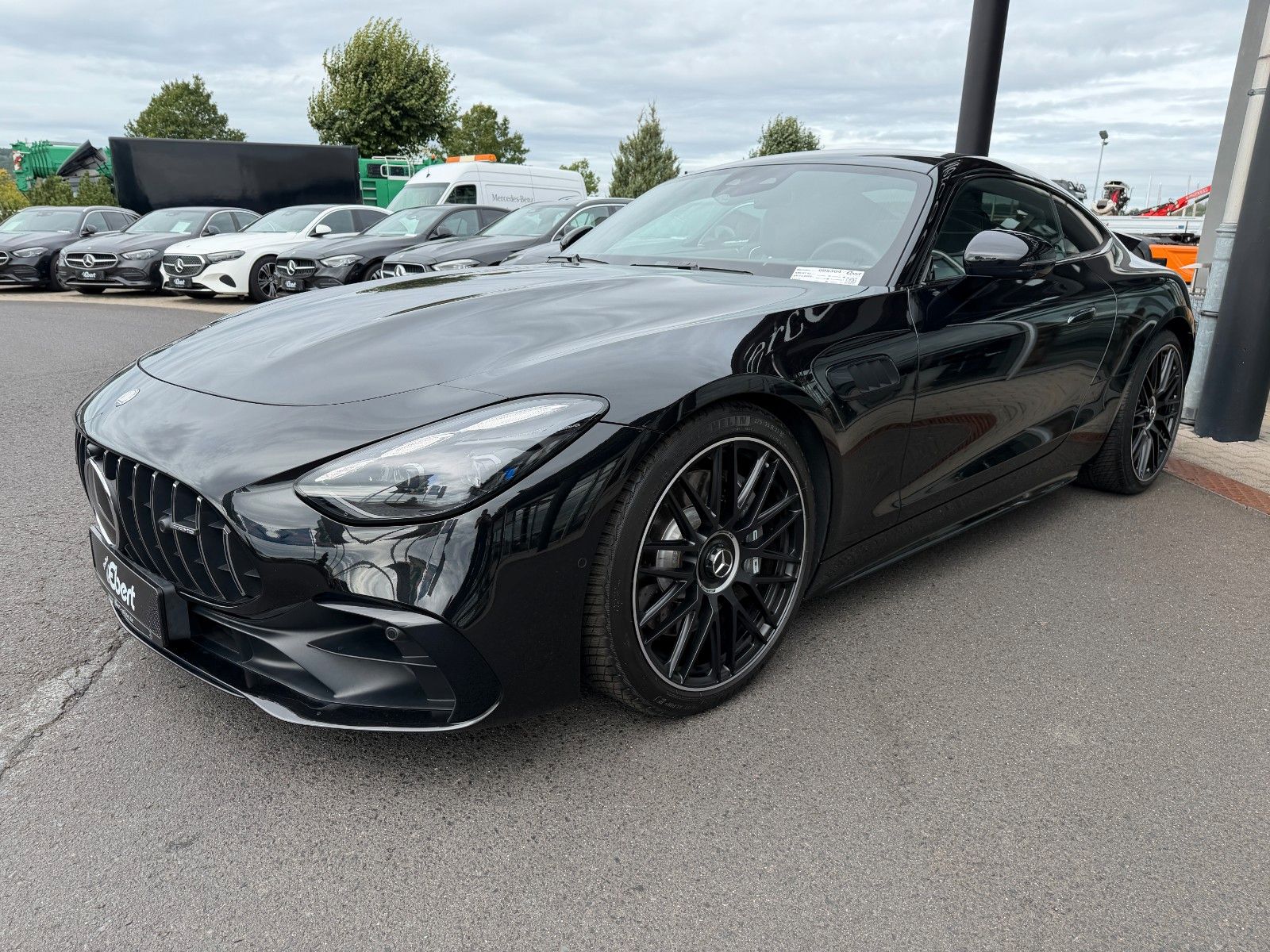 Fahrzeugabbildung Mercedes-Benz AMG GT 43 Premium Plus HUD+Burm+RideControl+360°