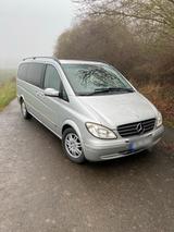Mercedes-Benz Mercedes Benz Viano 2.2 CDI lang W639 - Mercedes-Benz Viano mit Diesel-Antrieb: V6