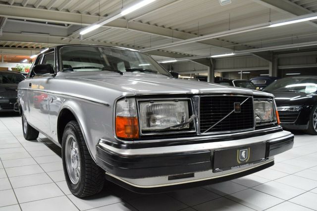 Fahrzeugabbildung Volvo 262c/Deutsch/2. Hand/Topfahrzeug mit Geschichte