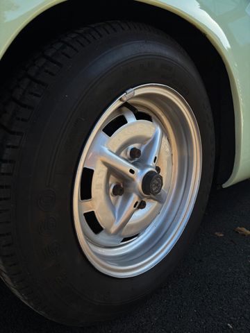 Volkswagen Karmann Ghia *Restauriert*