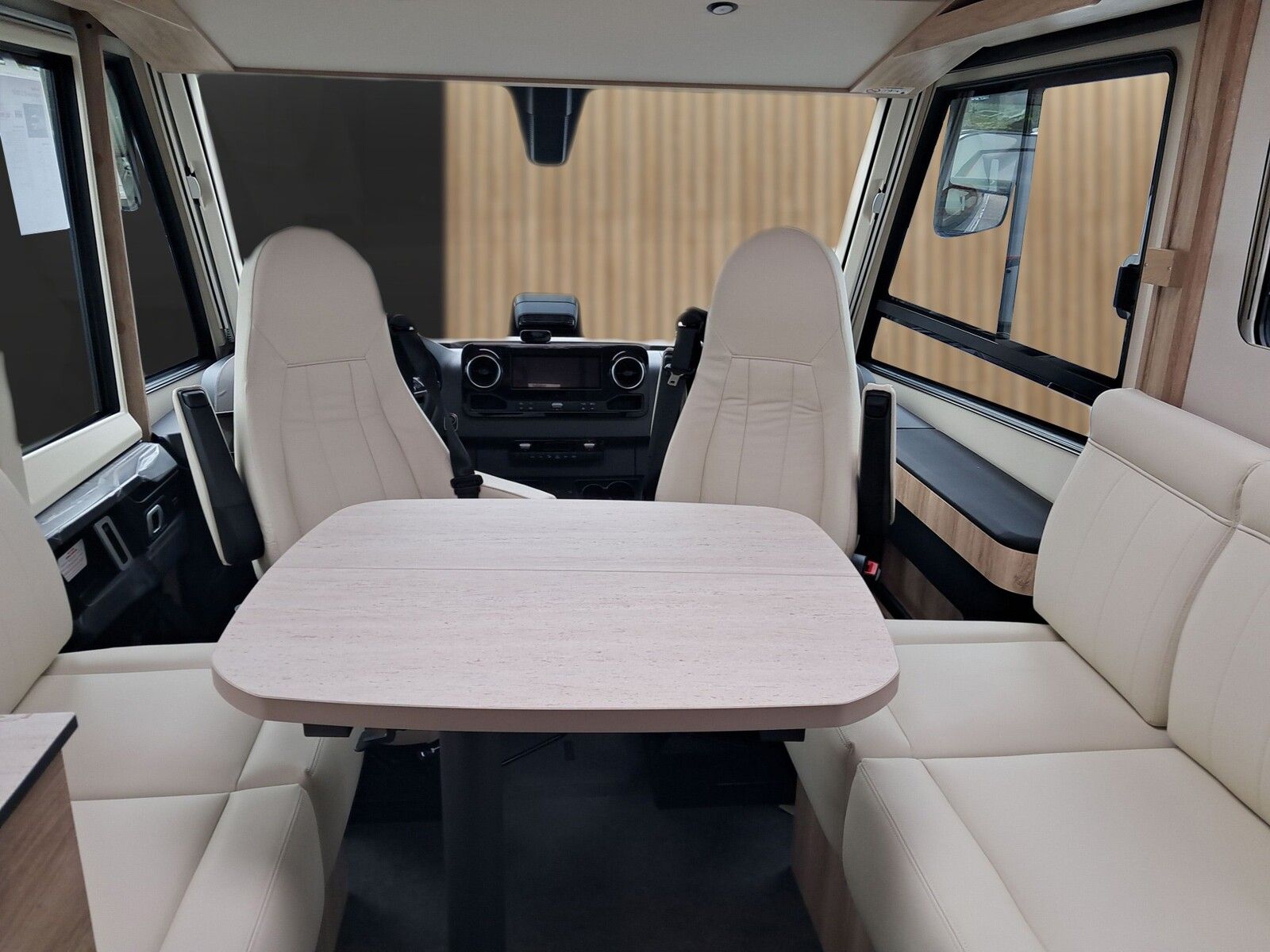 Fahrzeugabbildung Eura Mobil Integra Line GT IL 726 EF Mondial+, Mark. ,170PS