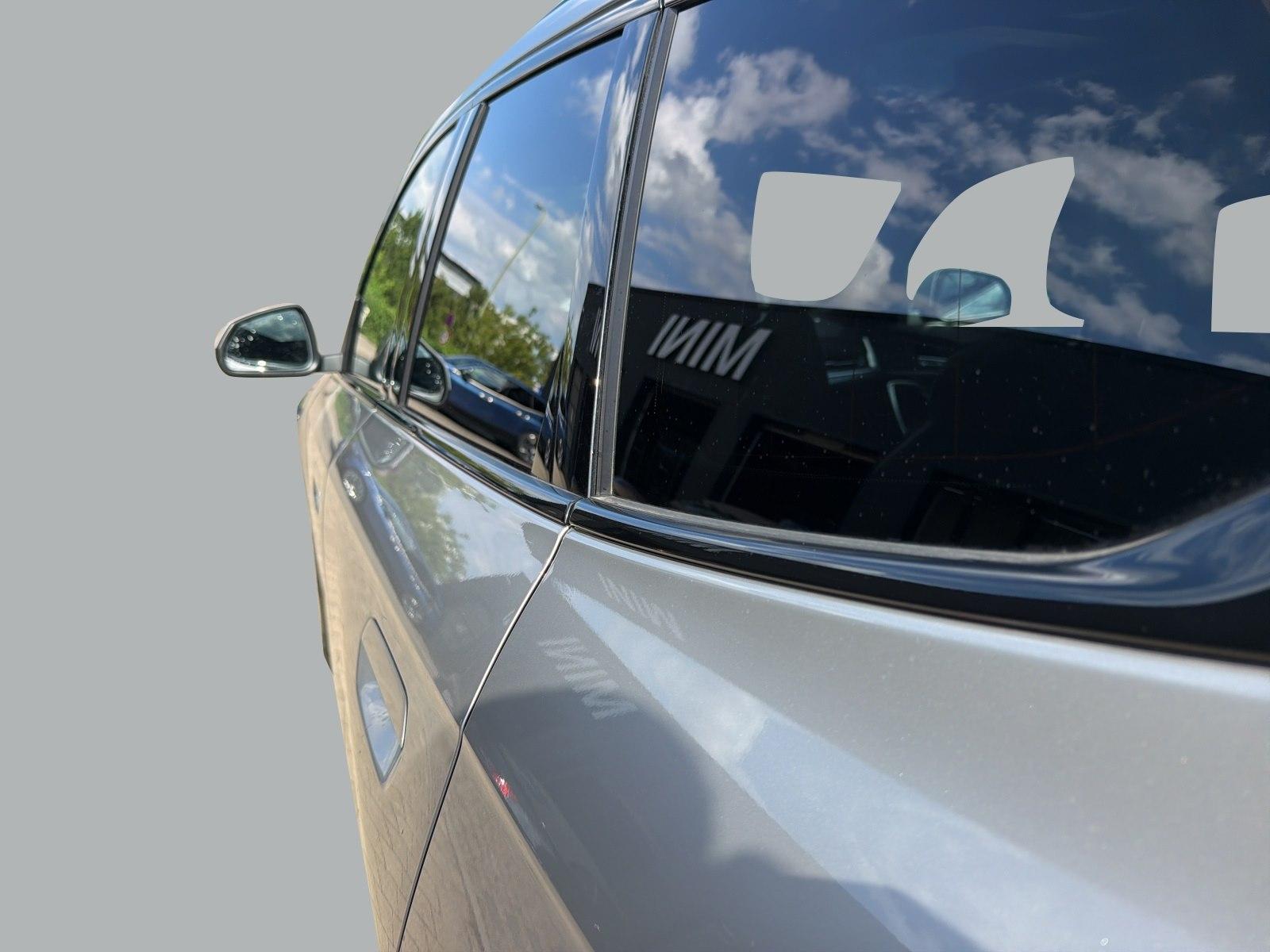 BMW X1 sDrive18i M Sportpaket | AHK PANO RFK HIFI BT