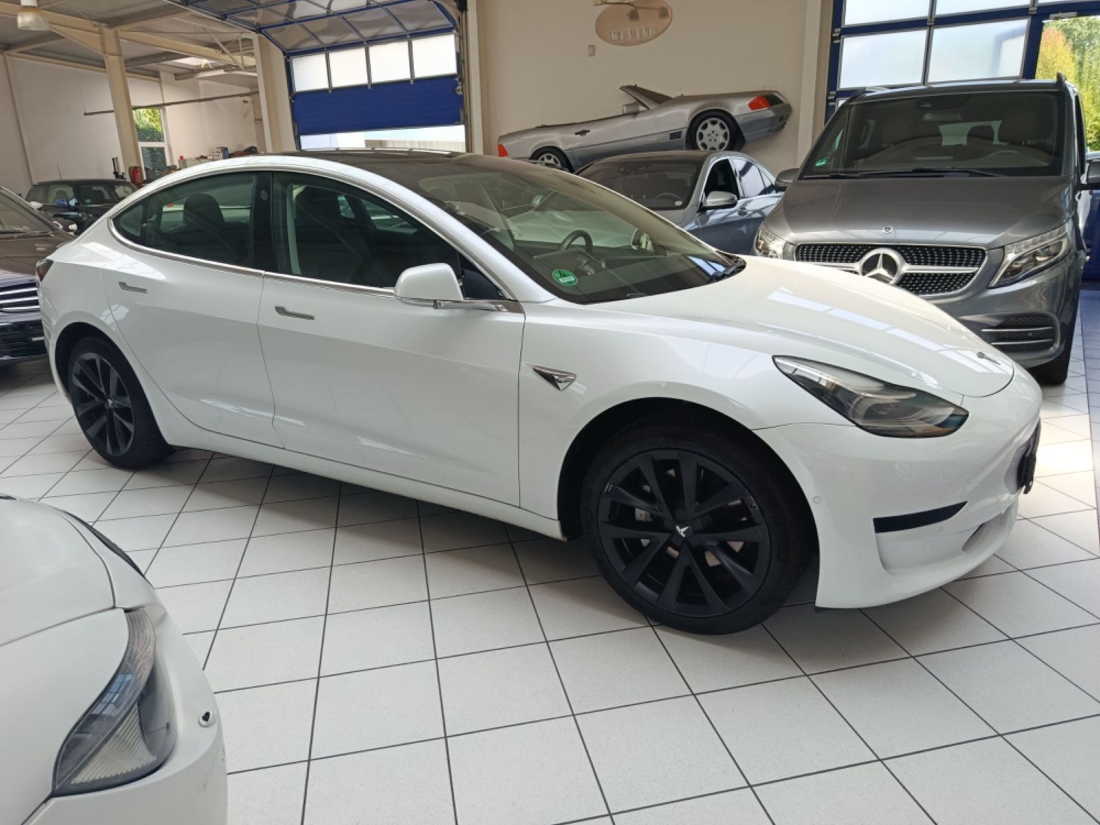 Tesla Model 3 Standard Range Plus RWD*PANORAMA* imagem 3